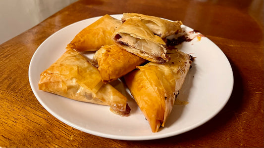 Crispy Brie & Jam Stuffed Pastry Bites
